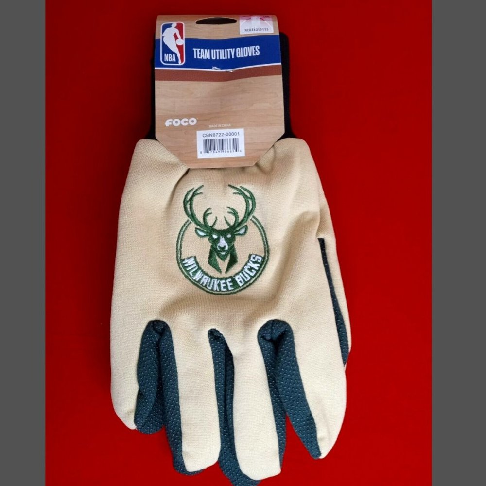 New Milwaukee Bucks Colored Palm Utility Glove